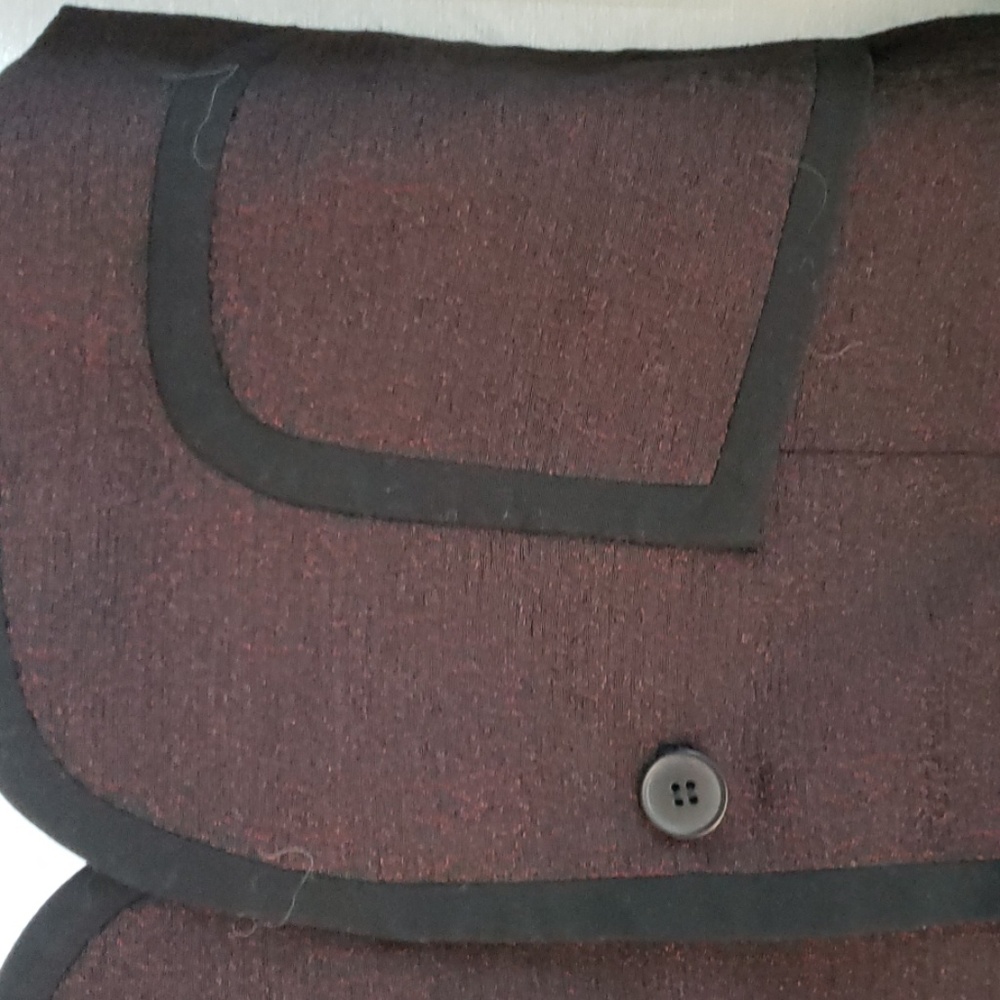 Blazer - Picture 2 of 2